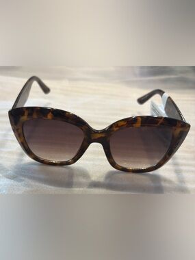 a new day Tortoiseshell Cat-Eye Sunglasses - Brown Gradient